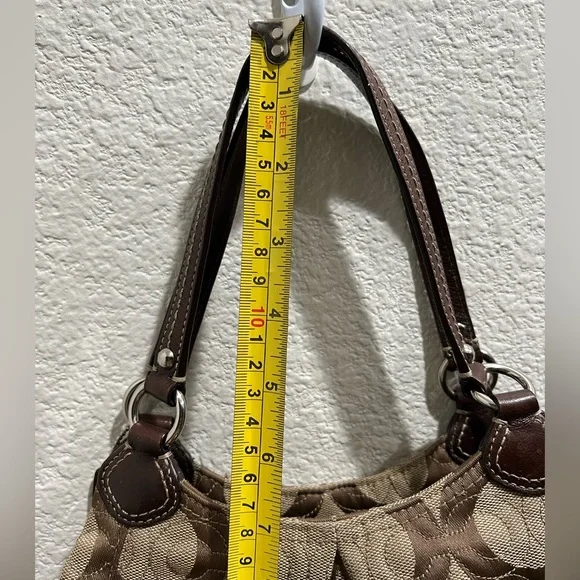 Coach Hand Bag D0982-42949 Brown/Tan with Lilac inside lining Like new - Picture 12 of 12